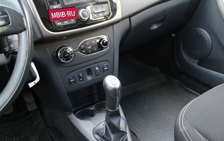 Renault Sandero II рестайлинг, 2015 год, 685 000 рублей, 12 фотография