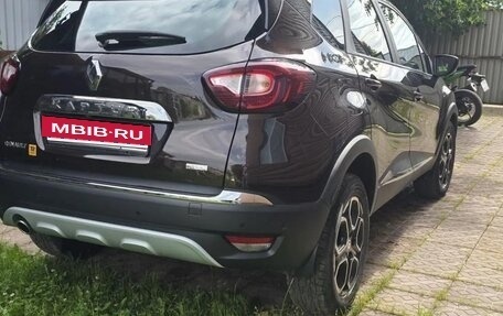 Renault Kaptur I рестайлинг, 2020 год, 2 250 000 рублей, 3 фотография