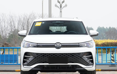 Volkswagen Tiguan, 2026 год, 4 520 000 рублей, 5 фотография