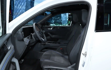 Volkswagen Tiguan, 2026 год, 4 520 000 рублей, 3 фотография
