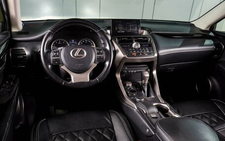 Lexus NX I, 2015 год, 2 249 000 рублей, 6 фотография