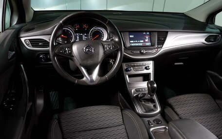 Opel Astra K, 2019 год, 1 099 000 рублей, 6 фотография
