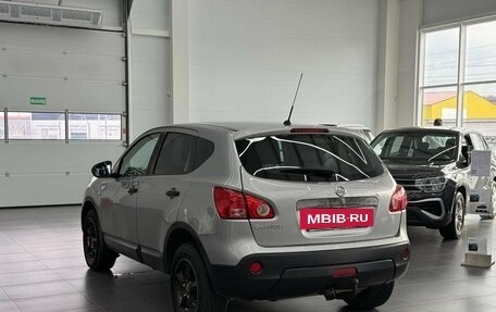 Nissan Qashqai, 2008 год, 599 000 рублей, 2 фотография