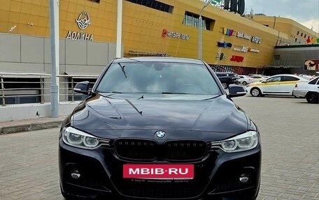 BMW 3 серия, 2018 год, 3 000 000 рублей, 9 фотография