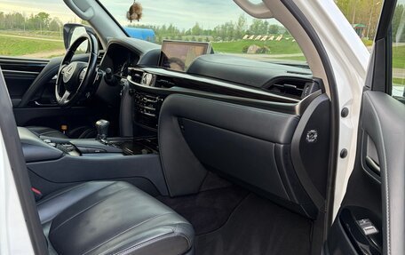 Lexus LX III, 2018 год, 7 200 000 рублей, 9 фотография