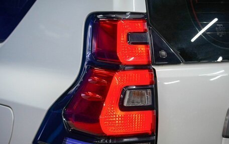 Toyota Land Cruiser Prado 150 рестайлинг 2, 2022 год, 6 835 000 рублей, 21 фотография