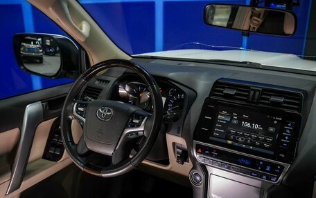 Toyota Land Cruiser Prado 150 рестайлинг 2, 2022 год, 6 835 000 рублей, 24 фотография