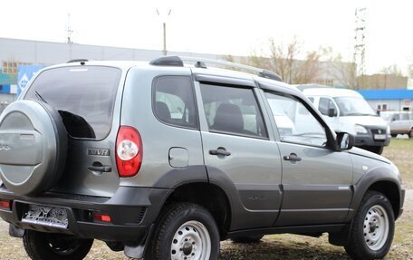 Chevrolet Niva I рестайлинг, 2011 год, 479 000 рублей, 4 фотография