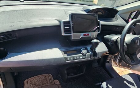 Honda Freed I, 2009 год, 1 280 000 рублей, 10 фотография