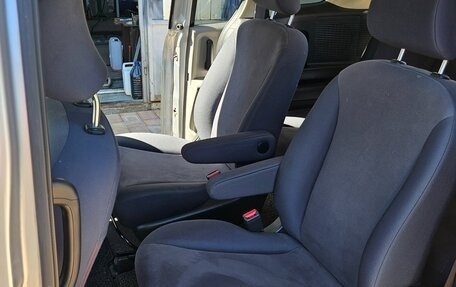 Honda Freed I, 2009 год, 1 280 000 рублей, 14 фотография