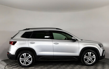 Volkswagen Taos, 2021 год, 1 899 000 рублей, 4 фотография