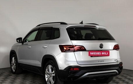 Volkswagen Taos, 2021 год, 1 899 000 рублей, 8 фотография