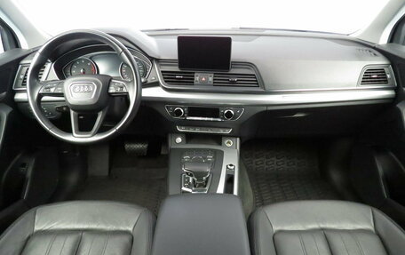 Audi Q5, 2020 год, 3 795 000 рублей, 6 фотография