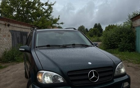 Mercedes-Benz M-Класс, 2004 год, 750 000 рублей, 1 фотография