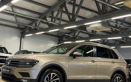 Volkswagen Tiguan II, 2018 год, 2 699 000 рублей, 1 фотография
