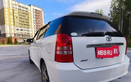 Toyota Wish II, 2004 год, 775 000 рублей, 13 фотография