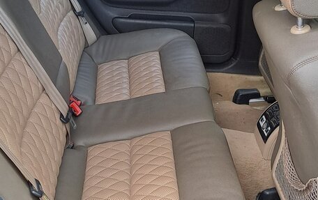 Audi A6, 2002 год, 650 000 рублей, 10 фотография