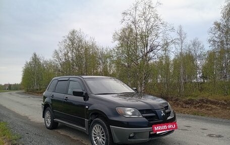 Mitsubishi Outlander III рестайлинг 3, 2003 год, 600 000 рублей, 2 фотография