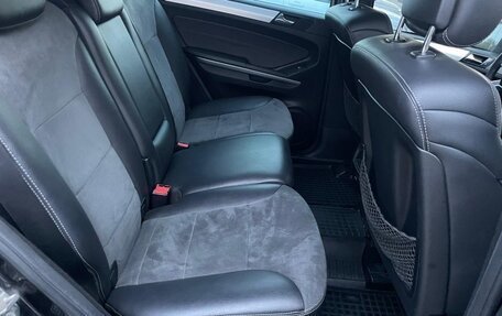 Mercedes-Benz M-Класс, 2010 год, 1 390 000 рублей, 12 фотография