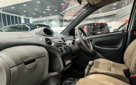 Toyota Vitz, 2000 год, 220 000 рублей, 13 фотография