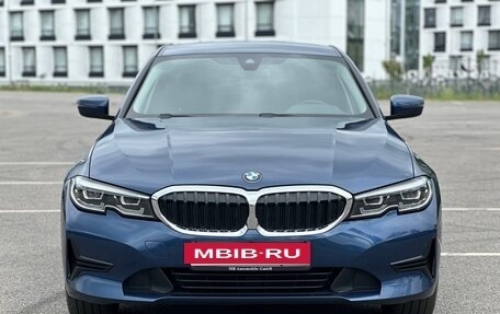 BMW 3 серия, 2020 год, 3 100 000 рублей, 4 фотография