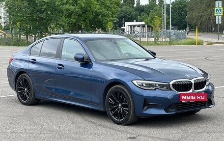 BMW 3 серия, 2020 год, 3 100 000 рублей, 6 фотография