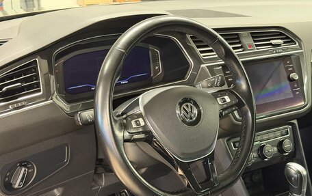 Volkswagen Tiguan II, 2018 год, 2 699 000 рублей, 19 фотография
