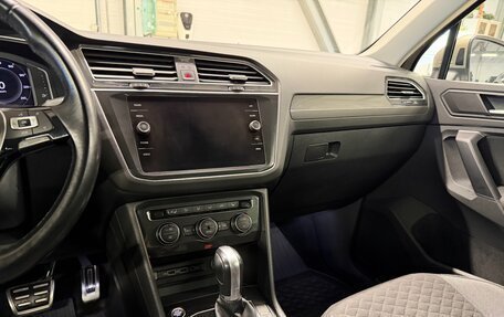 Volkswagen Tiguan II, 2018 год, 2 699 000 рублей, 30 фотография