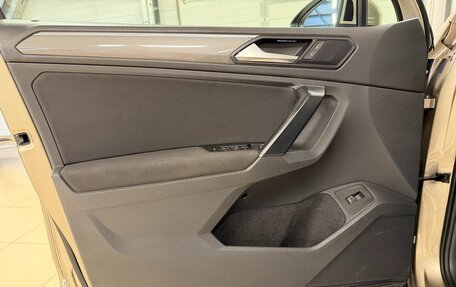 Volkswagen Tiguan II, 2018 год, 2 699 000 рублей, 26 фотография