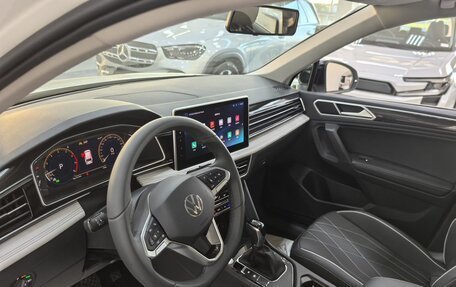 Volkswagen Tiguan II, 2026 год, 3 850 000 рублей, 15 фотография