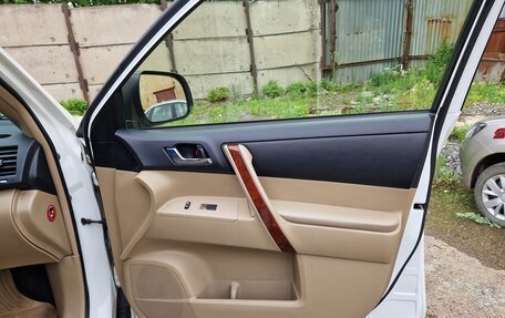 Toyota Highlander III, 2012 год, 2 900 000 рублей, 5 фотография