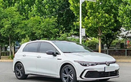 Volkswagen Golf VIII, 2022 год, 2 150 011 рублей, 3 фотография