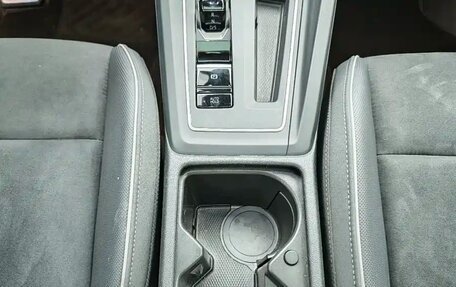 Volkswagen Golf VIII, 2022 год, 2 150 011 рублей, 11 фотография