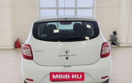Renault Sandero II рестайлинг, 2017 год, 650 000 рублей, 5 фотография