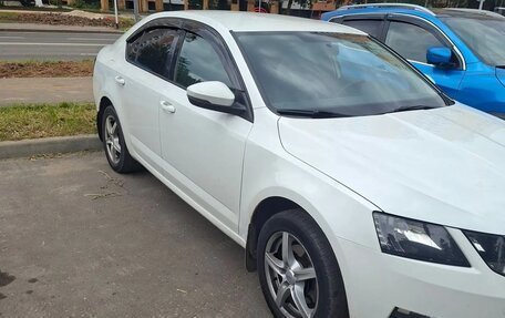 Skoda Octavia, 2019 год, 1 250 000 рублей, 2 фотография