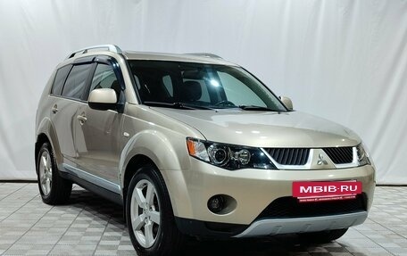 Mitsubishi Outlander III рестайлинг 3, 2008 год, 1 100 000 рублей, 3 фотография