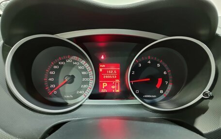 Mitsubishi Outlander III рестайлинг 3, 2008 год, 1 100 000 рублей, 13 фотография