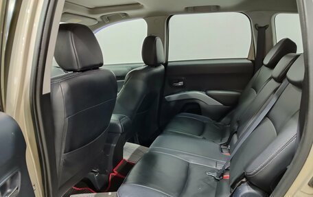 Mitsubishi Outlander III рестайлинг 3, 2008 год, 1 100 000 рублей, 18 фотография