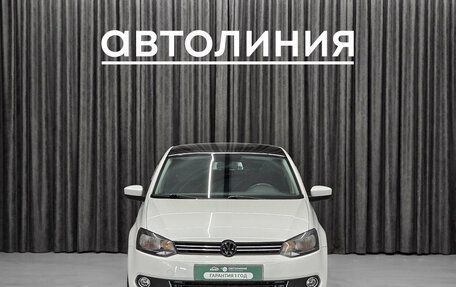 Volkswagen Polo VI (EU Market), 2012 год, 870 000 рублей, 2 фотография