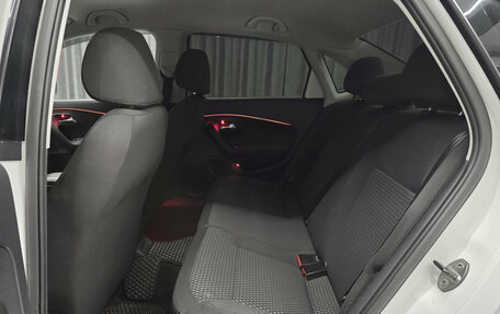 Volkswagen Polo VI (EU Market), 2012 год, 870 000 рублей, 17 фотография