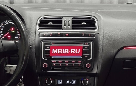Volkswagen Polo VI (EU Market), 2012 год, 870 000 рублей, 13 фотография