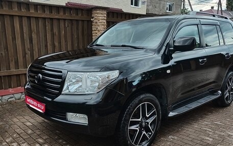 Toyota Land Cruiser 200, 2010 год, 3 299 000 рублей, 1 фотография