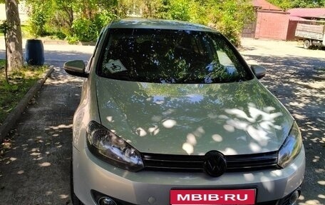 Volkswagen Golf VI, 2012 год, 850 000 рублей, 1 фотография
