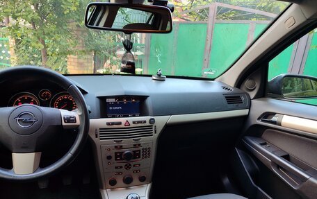 Opel Astra H, 2008 год, 840 000 рублей, 31 фотография