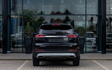 Geely Atlas, 2022 год, 1 895 000 рублей, 5 фотография