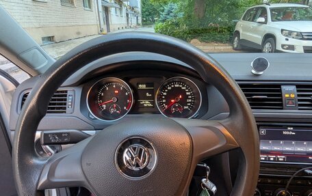 Volkswagen Jetta VI, 2015 год, 1 060 000 рублей, 14 фотография