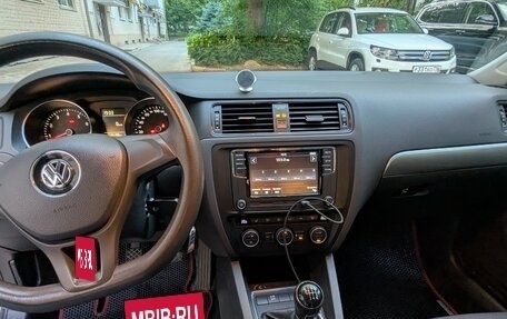 Volkswagen Jetta VI, 2015 год, 1 060 000 рублей, 13 фотография