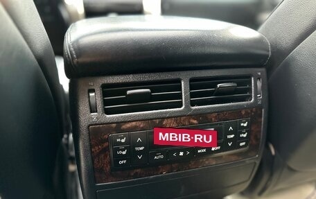 Toyota Land Cruiser 200, 2011 год, 3 180 000 рублей, 13 фотография