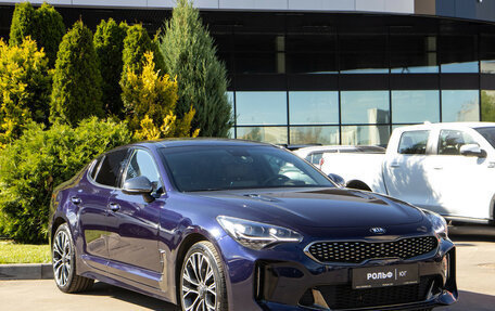 KIA Stinger I, 2018 год, 2 698 000 рублей, 2 фотография