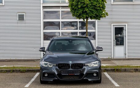 BMW 3 серия, 2018 год, 2 595 000 рублей, 2 фотография